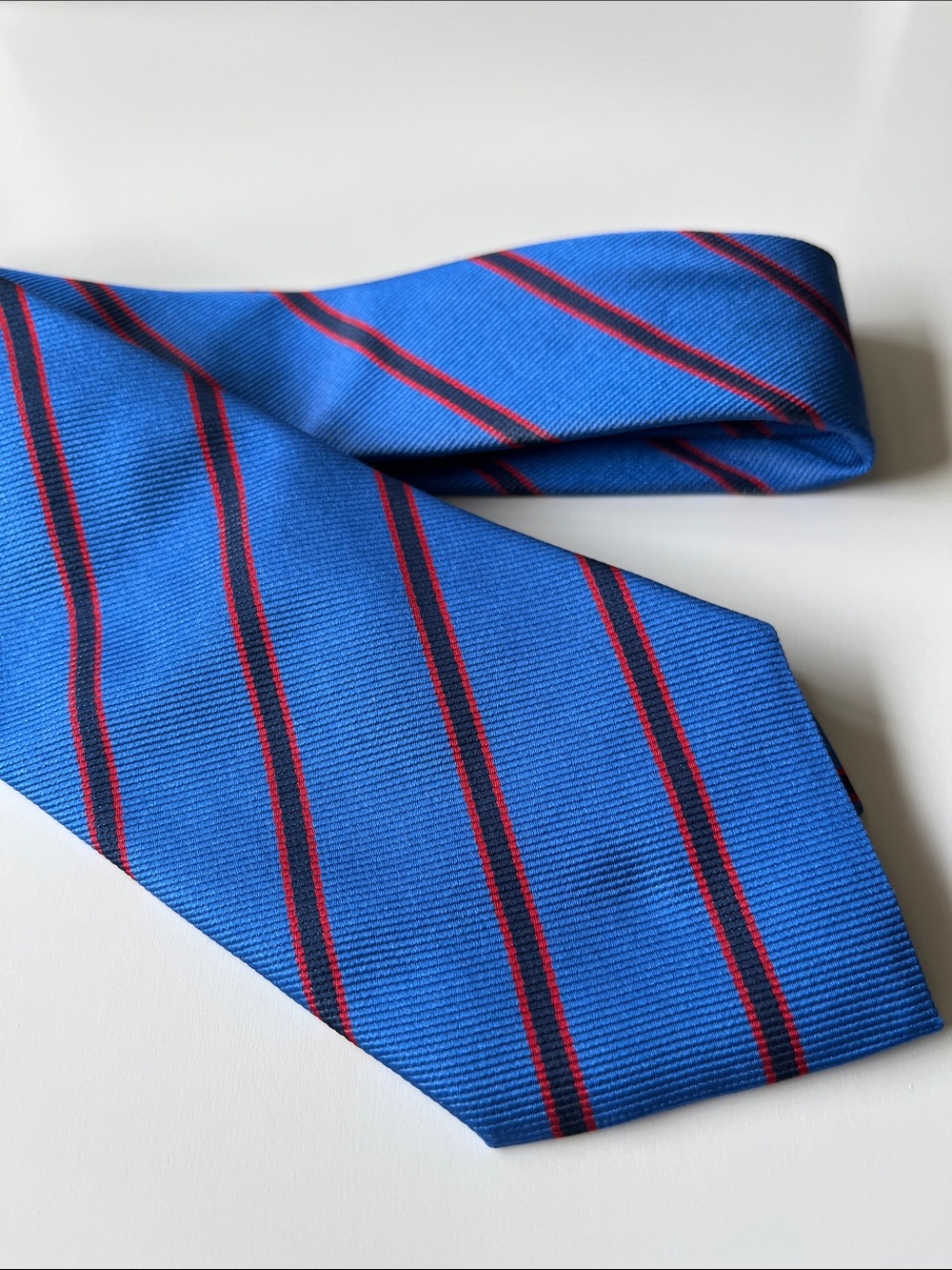 Made in Italy, 100% silk royal blue striped tie